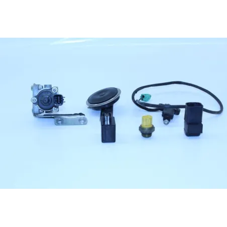 Relais boitier electrique SUZUKI SV 650 N 2003 - 2009
