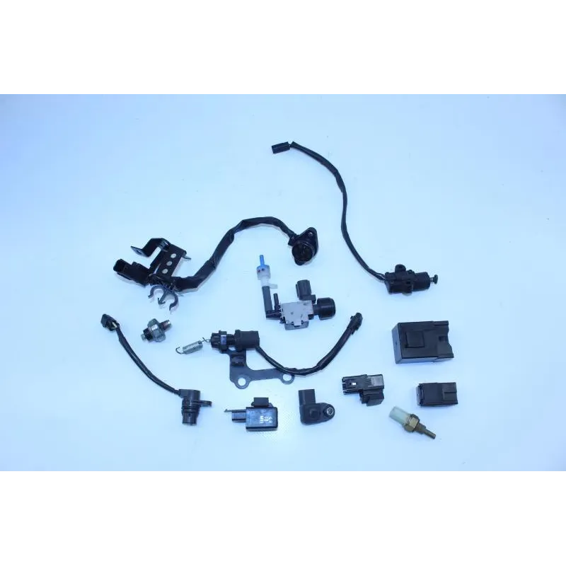 Relais boitier electrique YAMAHA MT07 700 2014 - 2017