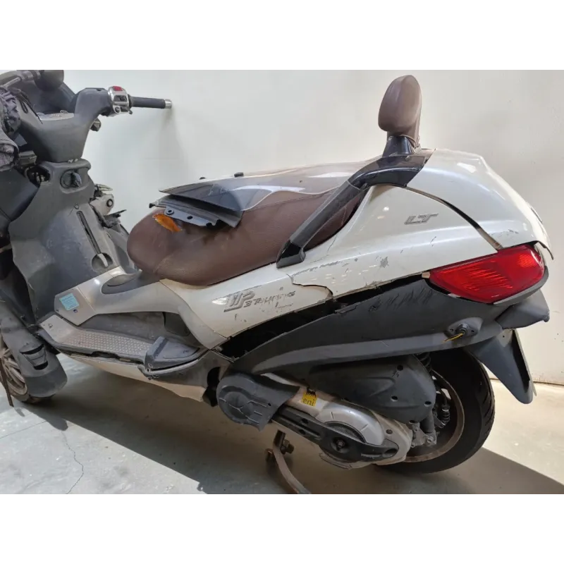 PIAGGIO MP3 500