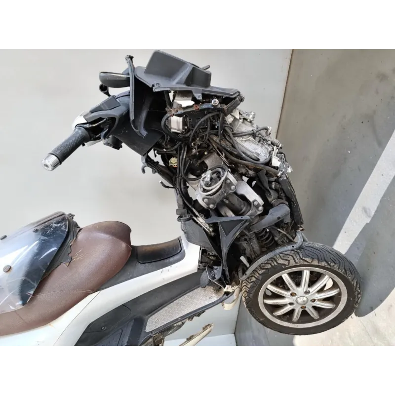 PIAGGIO MP3 500