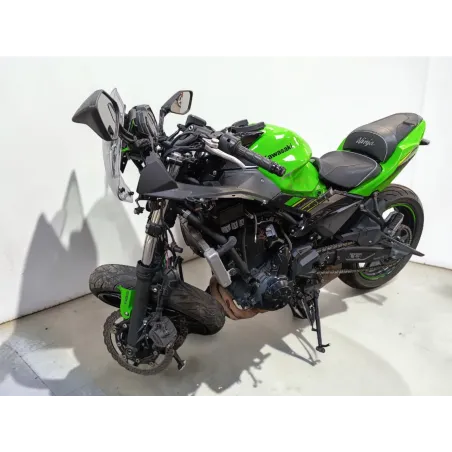 KAWASAKI NINJA 650