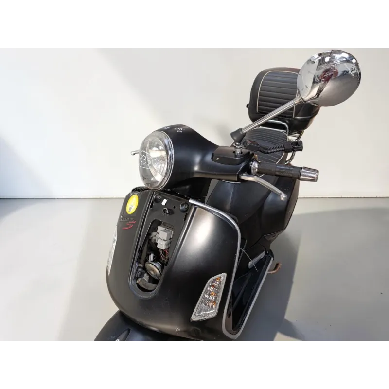PIAGGIO GTS 125 VESPA