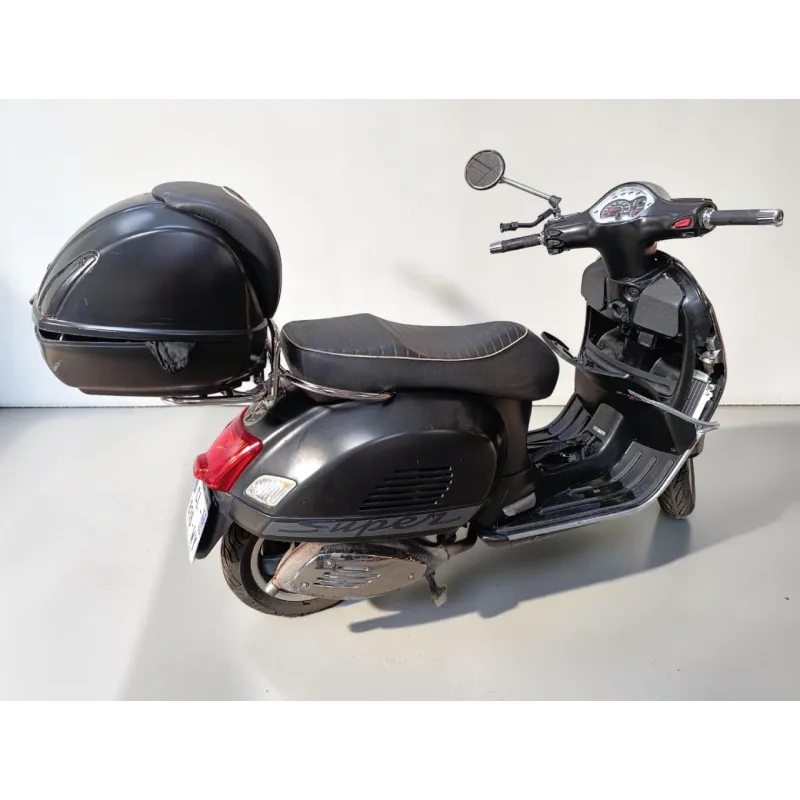 PIAGGIO GTS 125 VESPA
