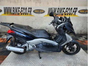 YAMAHA YP250R XMAX