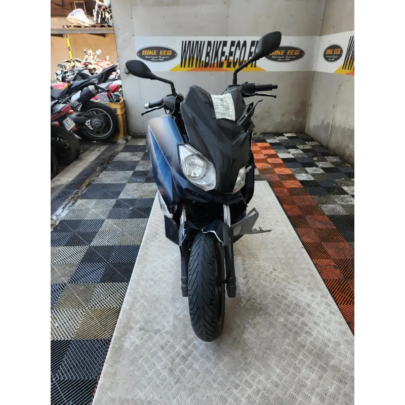 YAMAHA YP250R XMAX