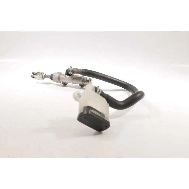 Maitre cylindre frein arriere SUZUKI SFV 650 GLADIUS 2009 - 2015
