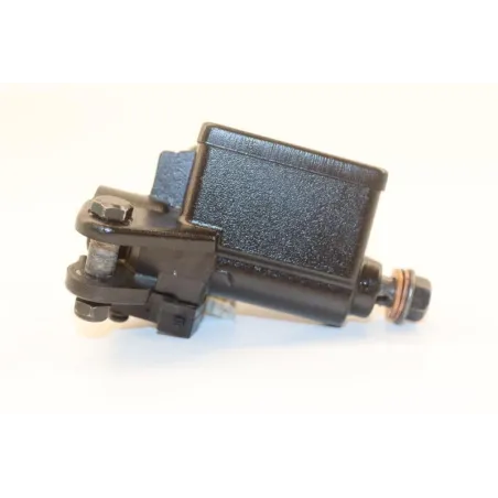 Maitre cylindre frein avant PEUGEOT KISBEE 50 2010 - 2020