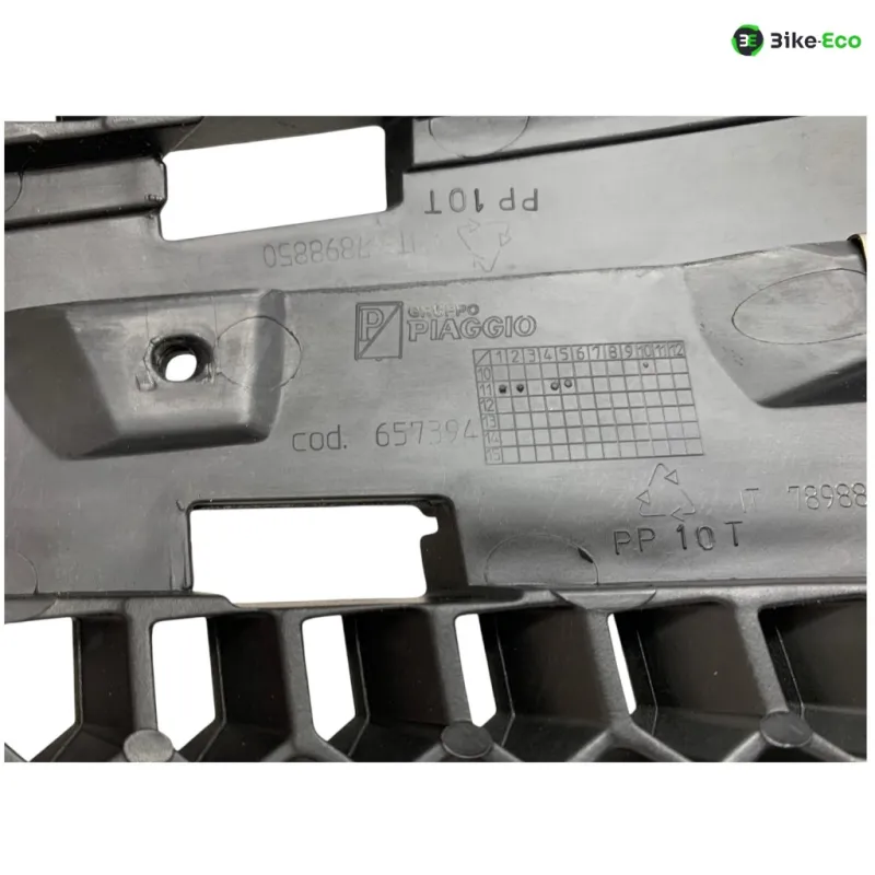 Grille de radiateur PIAGGIO MP3 300 2011-2016 YOURBAN LT ERL