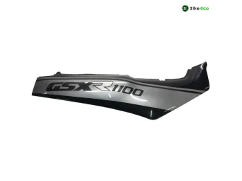 Cache carenage coque arriere droit SUZUKI GSXR 750 1991
