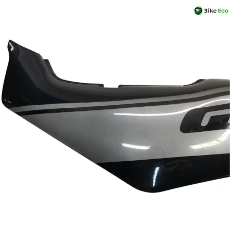 Cache carenage coque arriere gauche SUZUKI GSXR 750 1991