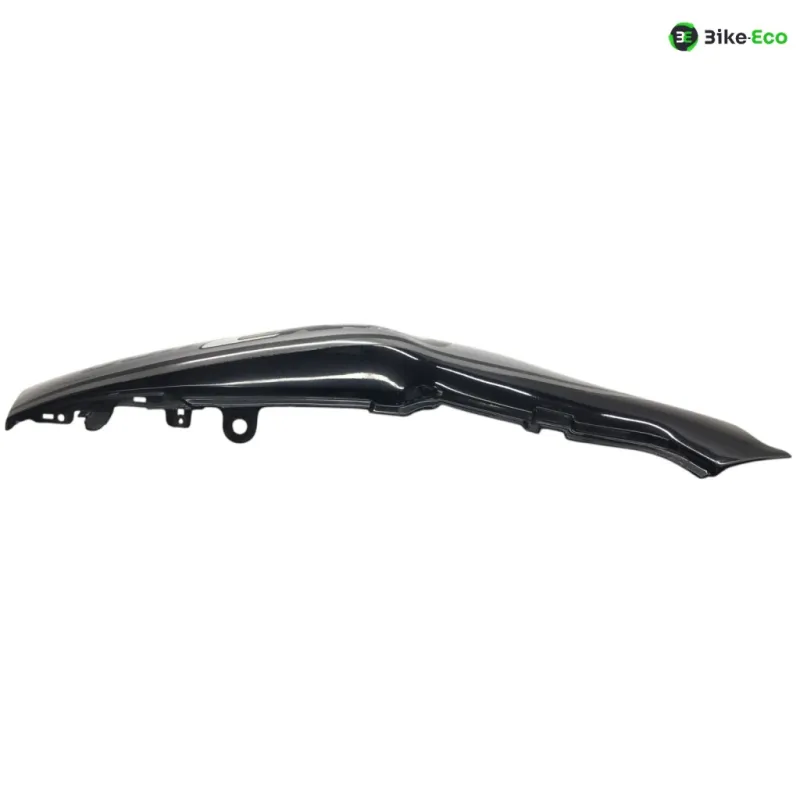 Cache carenage coque arriere gauche SUZUKI GSXR 750 1991