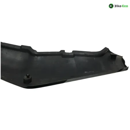 Cache carenage coque arriere gauche SUZUKI GSXR 750 1991