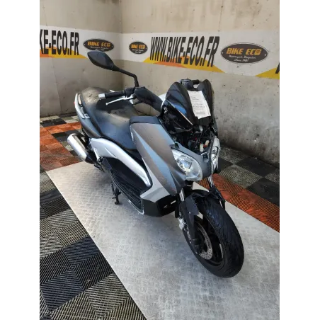 YAMAHA YP 250 R