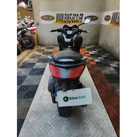YAMAHA YP 250 R