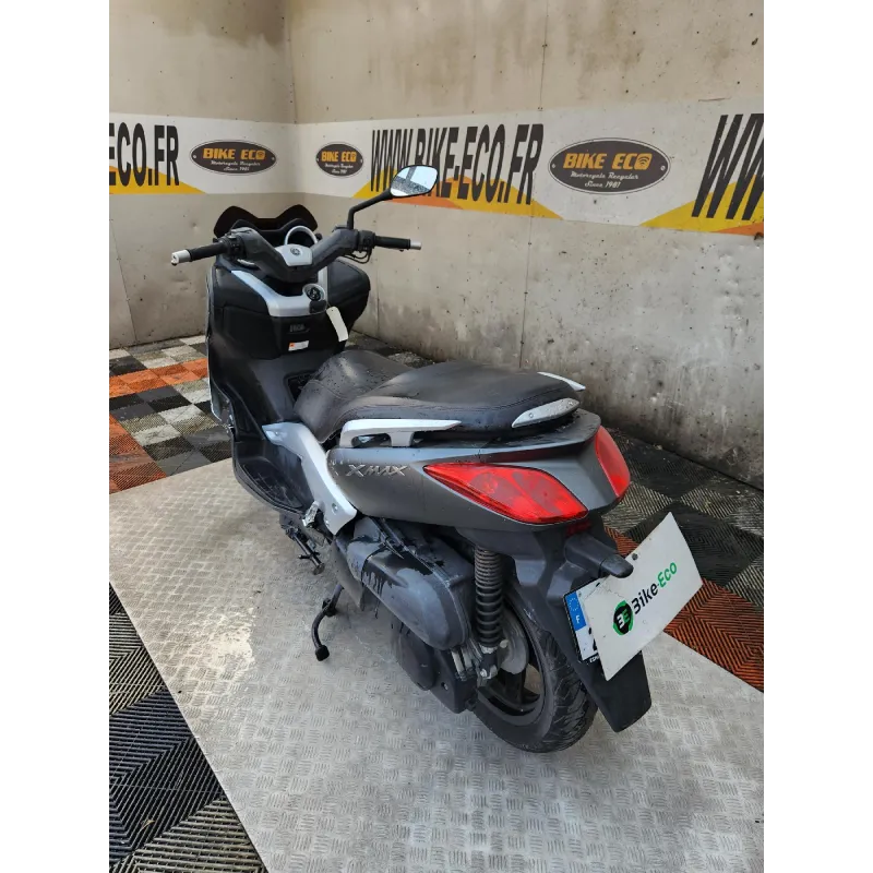 YAMAHA YP 250 R