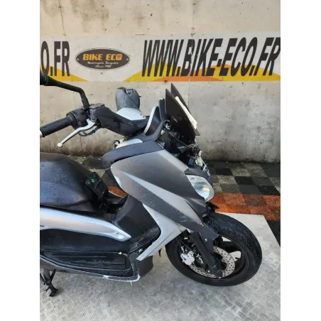 YAMAHA YP 250 R