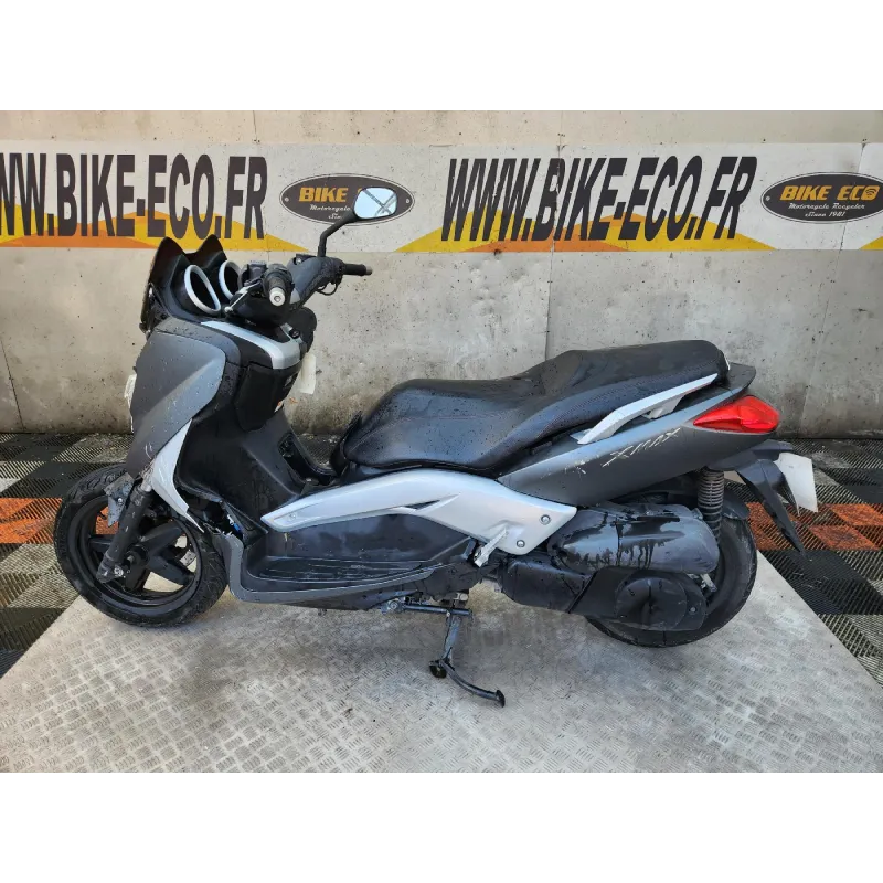 YAMAHA YP 250 R
