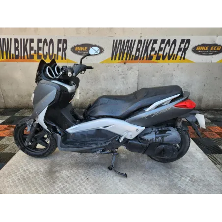 YAMAHA YP 250 R