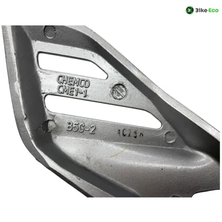Platine avant gauche YAMAHA YZF 125 R 2025-2026