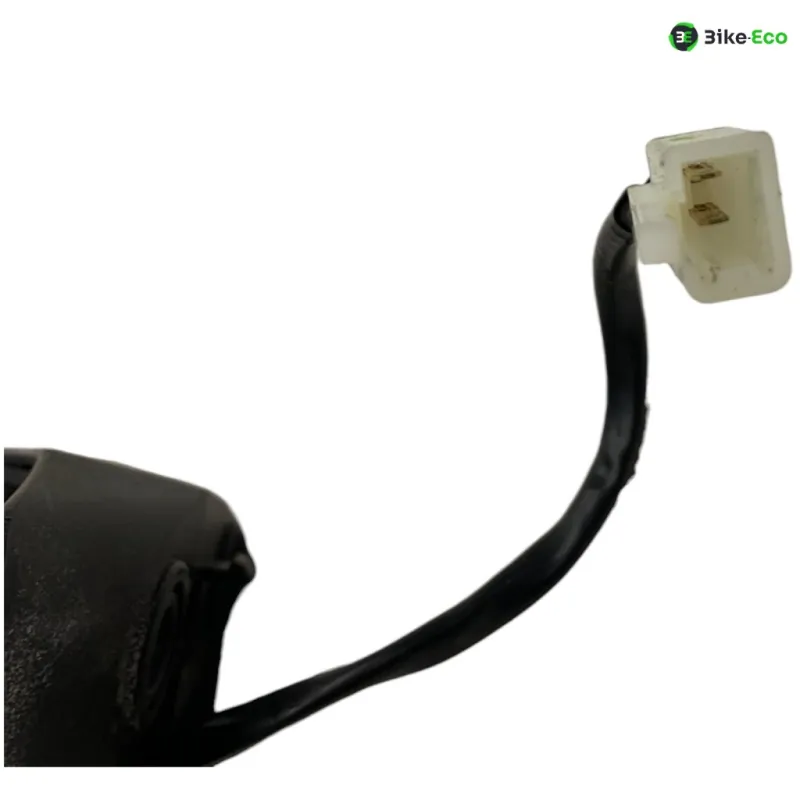 Support de plaque et eclairage YAMAHA YZF 125 R 2025-2026