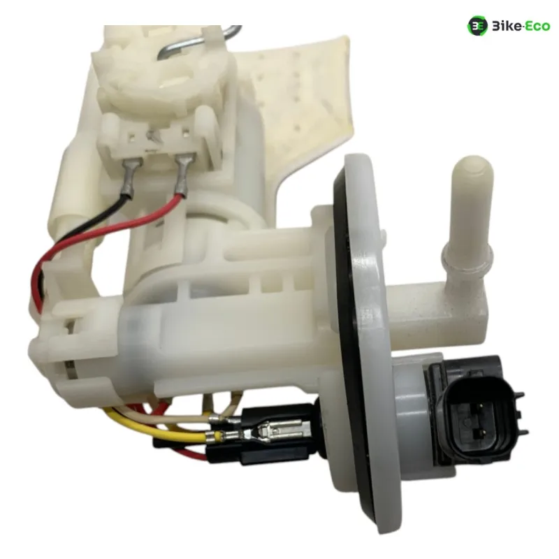 Pompe a essence YAMAHA YZF 125 R 2025-2026