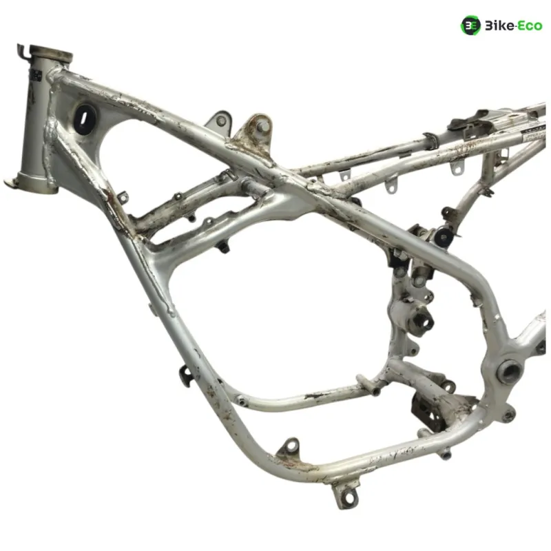 Cadre avec carte grise HONDA MVX 250 F 1983-1984