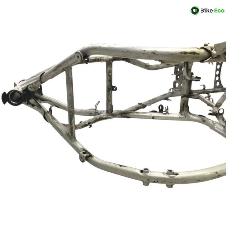 Cadre avec carte grise HONDA MVX 250 F 1983-1984
