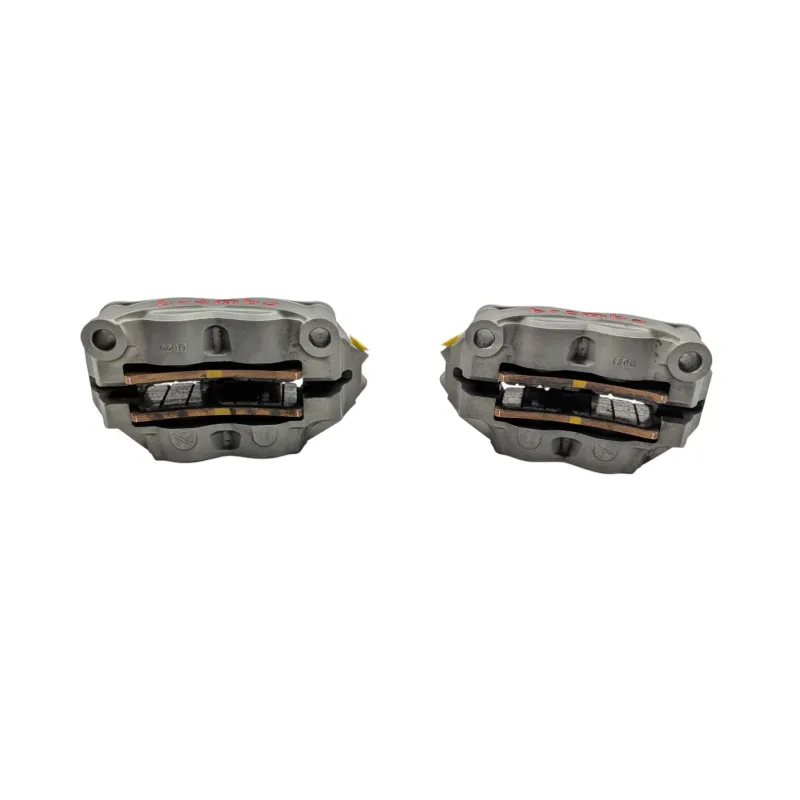 Etrier de frein avant TRIUMPH STREET TRIPLE 765 RS ABS 2023 - 2024