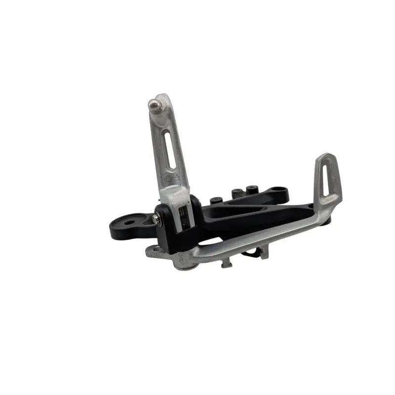 Platine avant droite TRIUMPH STREET TRIPLE 765 RS ABS 2023 - 2024