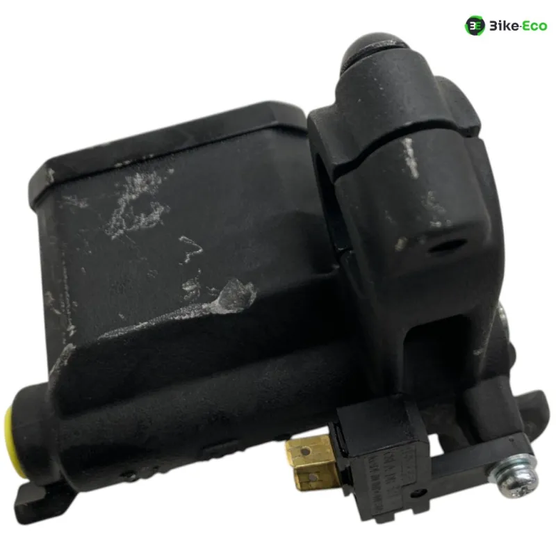 Maitre cylindre frein avant YAMAHA YZF 125 R 2025-2026