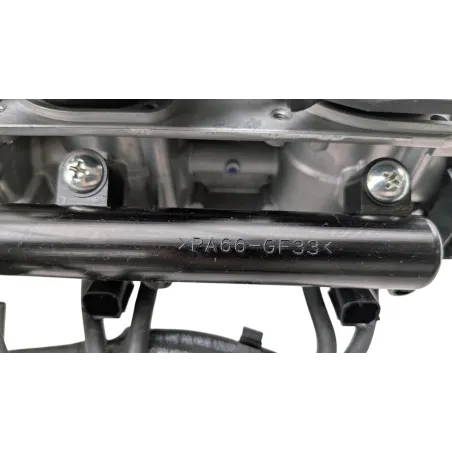 Rampe d'injection TRIUMPH STREET TRIPLE 765 RS ABS 2023 - 2024