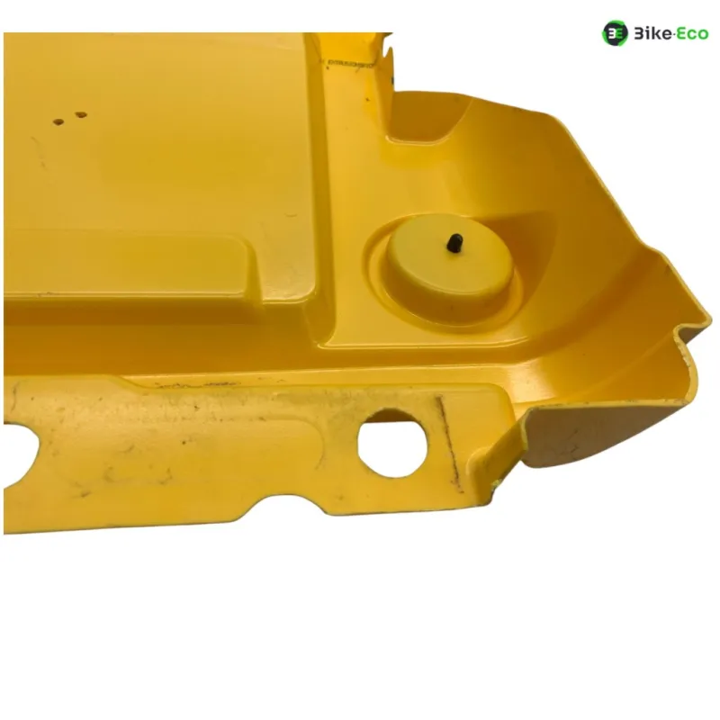 Cache carenage centrale arriere LIGIER PULSE 3