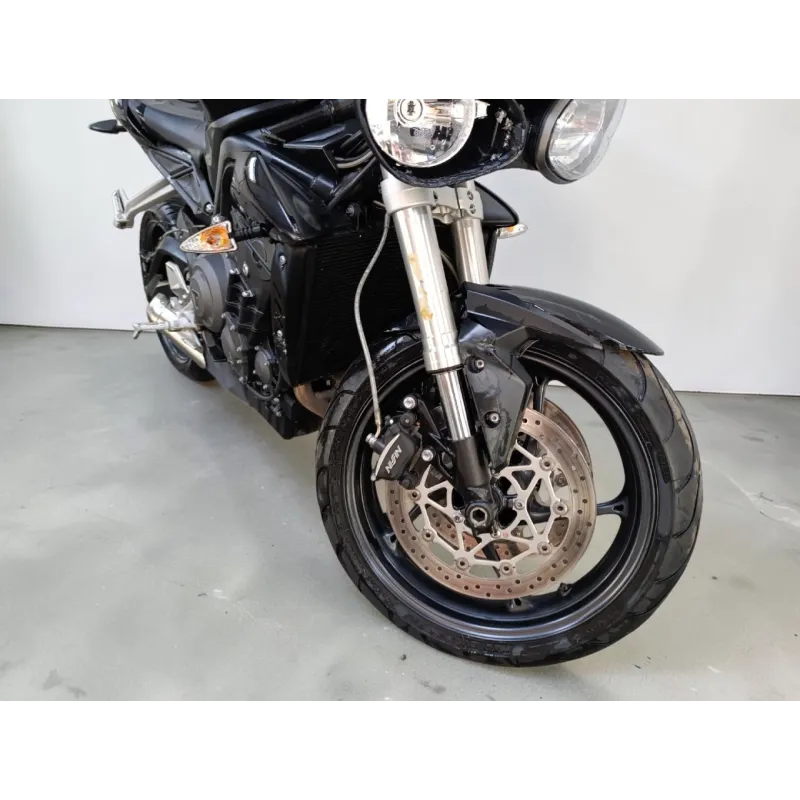 TRIUMPH STREET TRIPLE S 660