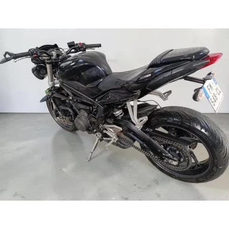 TRIUMPH STREET TRIPLE S 660