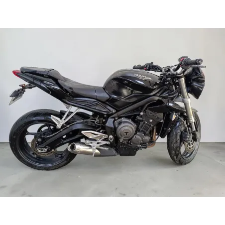 TRIUMPH STREET TRIPLE S 660