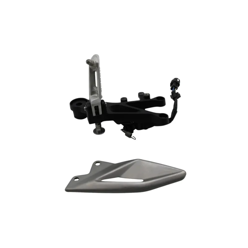 Platine avant droite TRIUMPH STREET TRIPLE 765 R ABS 2020 - 2023