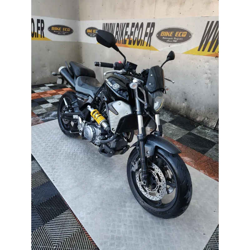 YAMAHA MT03 660