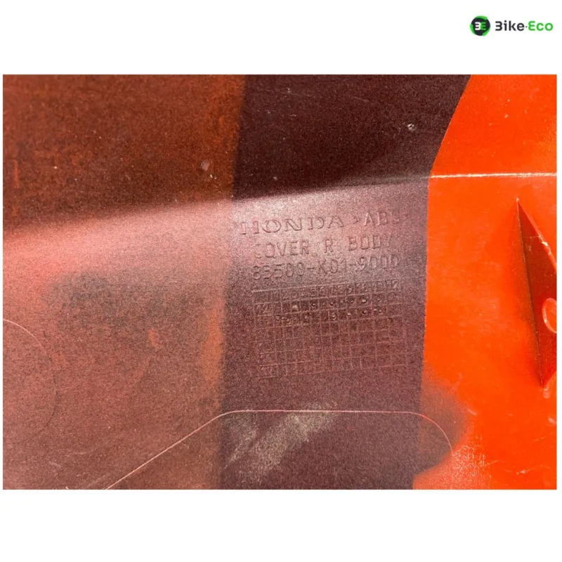 Cache carenage coque arriere droit HONDA SH 125 2013-2016
