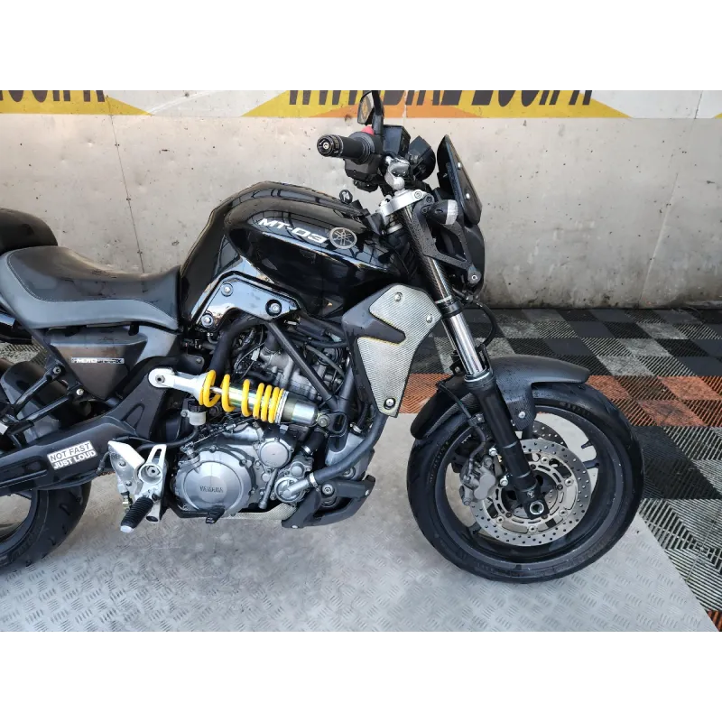 YAMAHA MT03 660