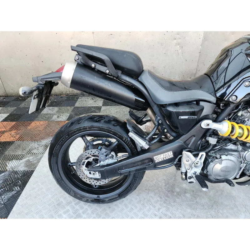 YAMAHA MT03 660