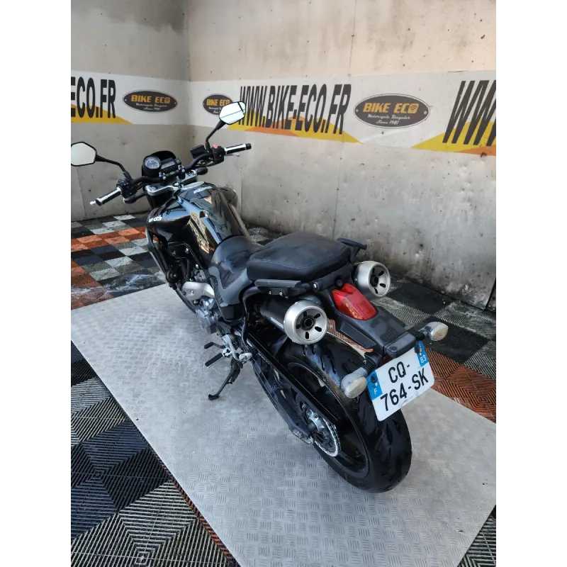 YAMAHA MT03 660