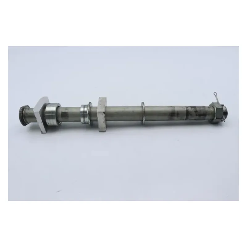 Axe de roue arriere KAWASAKI Z 1000 2003 - 2006