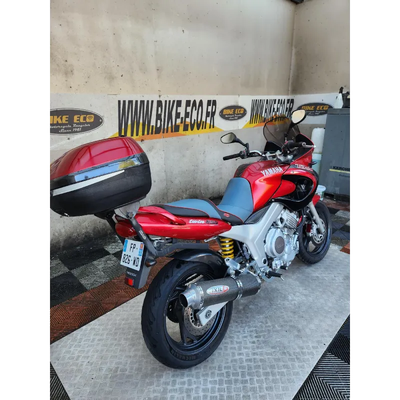 YAMAHA TDM 850