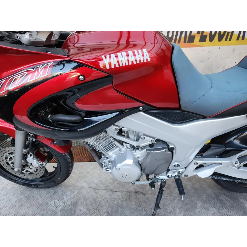 YAMAHA TDM 850