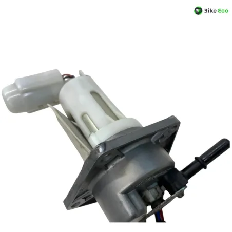 Pompe a essence KAWASAKI KLE 650 2011-2014 VERSYS