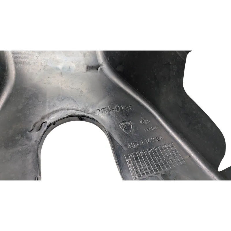 Conduit air droit DUCATI PANIGALE V4 S ABS 2020 - 2021