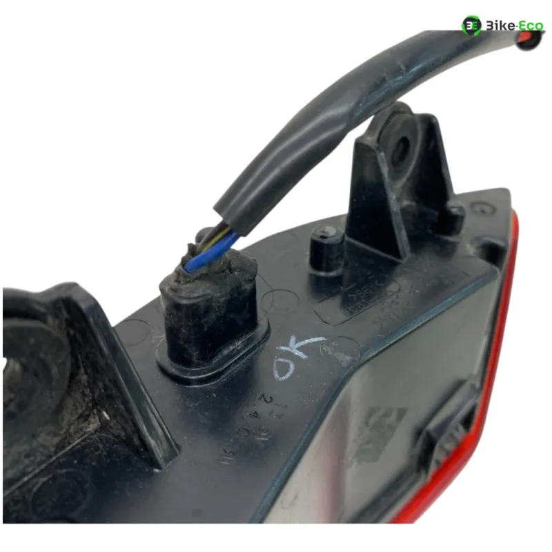 Feu arriere KAWASAKI KLE 650 2011-2014 VERSYS