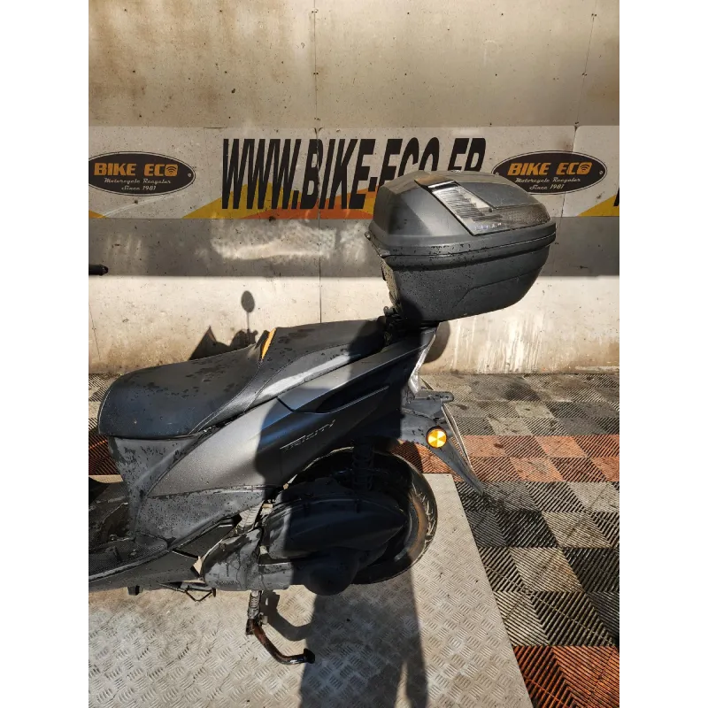 YAMAHA MW 125 TRITY