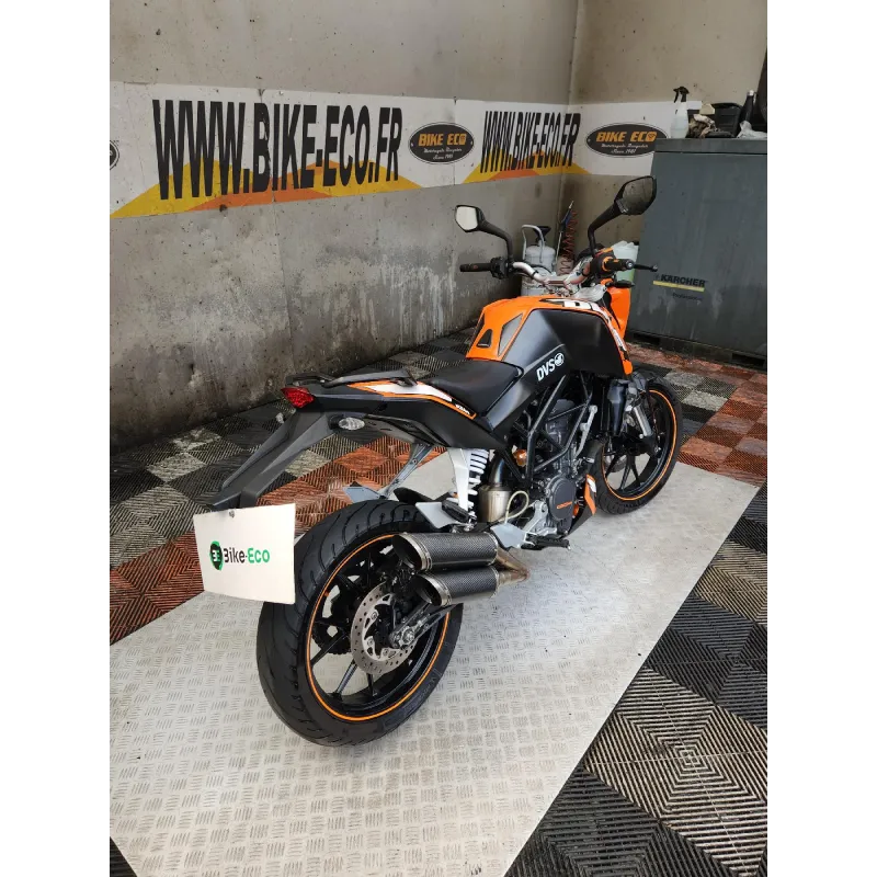KTM DUKE 125