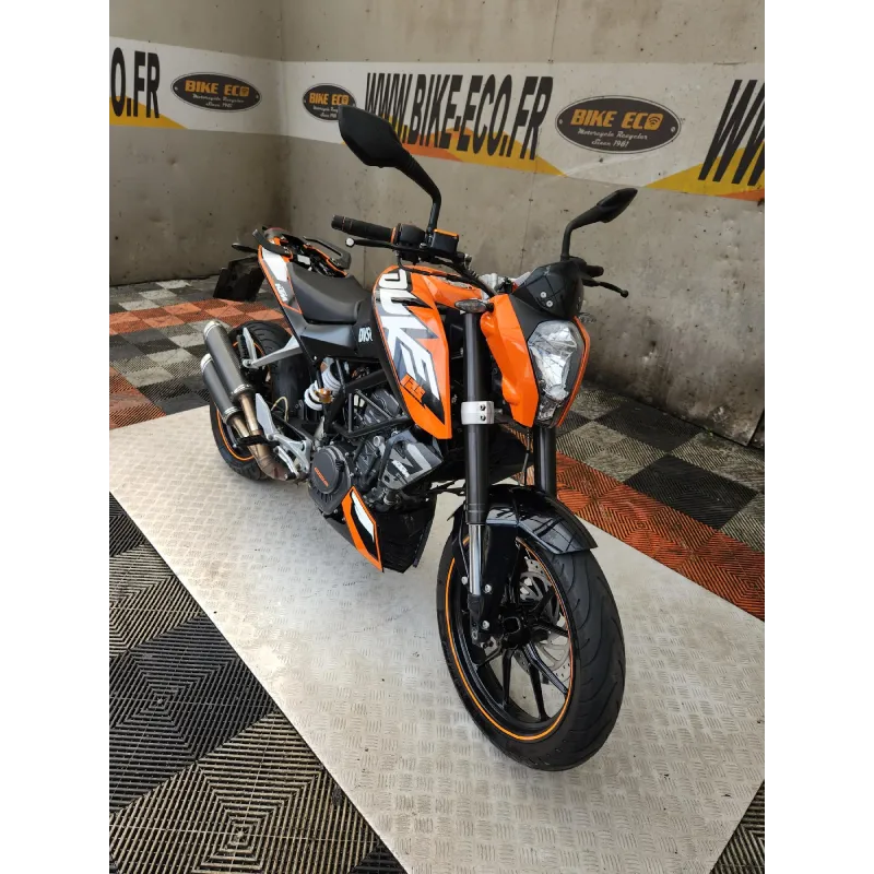 KTM DUKE 125